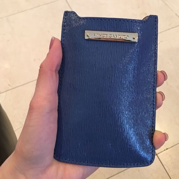 Vince Camuto Phone Holder / Case - Picture 3 of 4